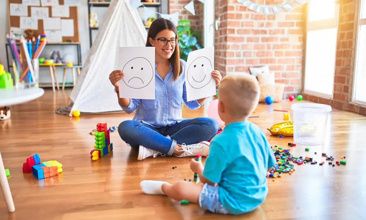 imagen representativa terapia de niño con TEA